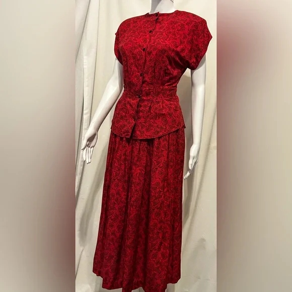 Rare 1980’s Vintage Componix Sz 5/7 Red Rose Floral Set Cottagecore Whimsigoth - Picture 5 of 10